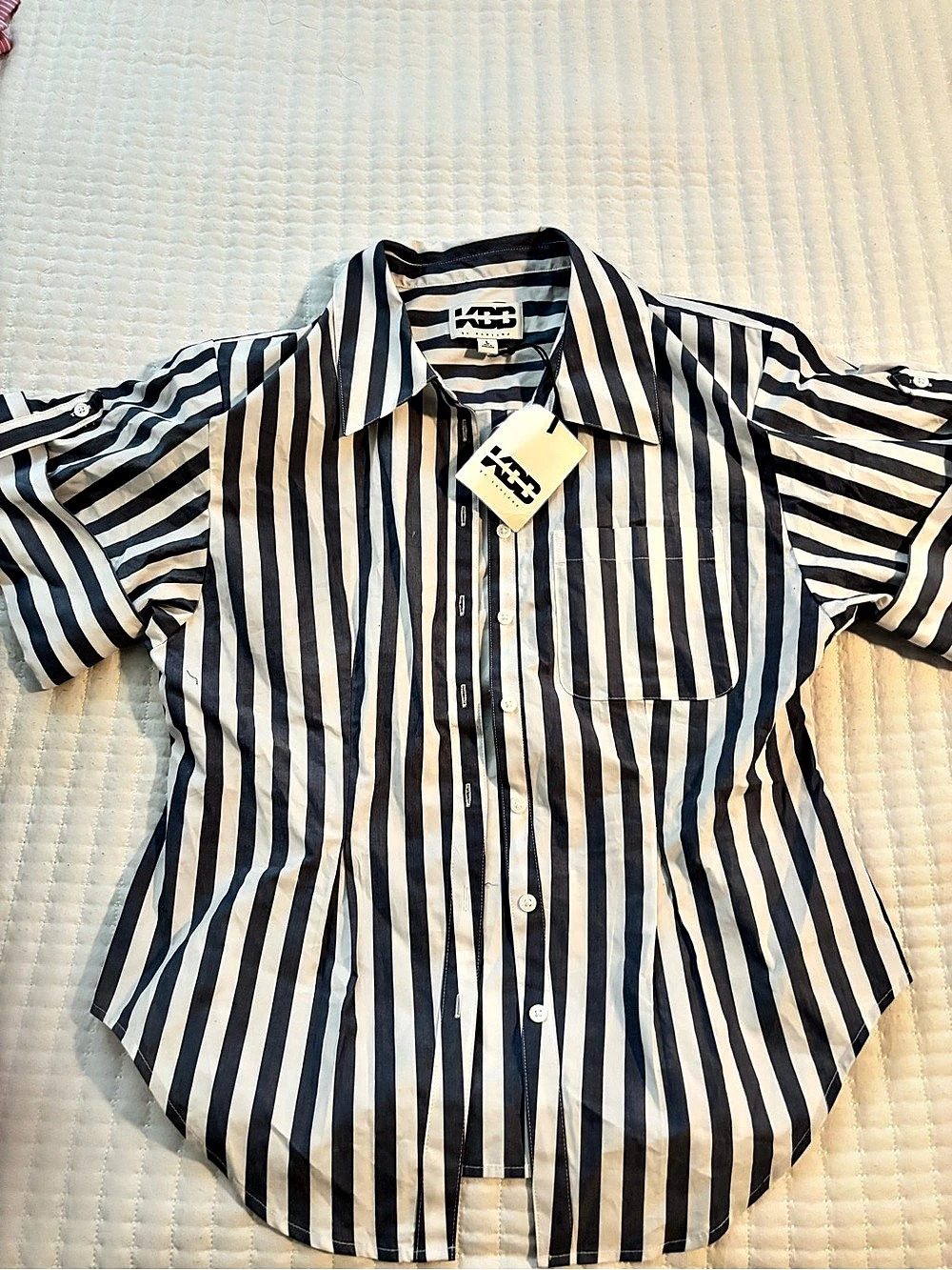 KBB Striped Button Down Blue & White Size Large NWT